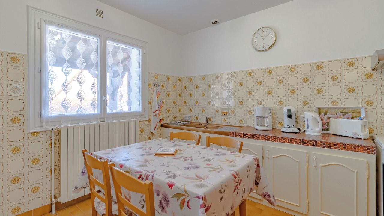 Photo of Kitchen in Saint-Andre-de-Double