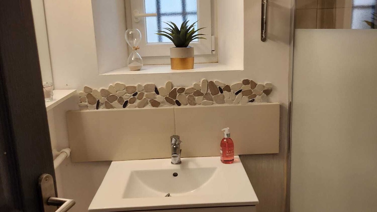 Photo of Bathroom in Bayon-sur-Gironde