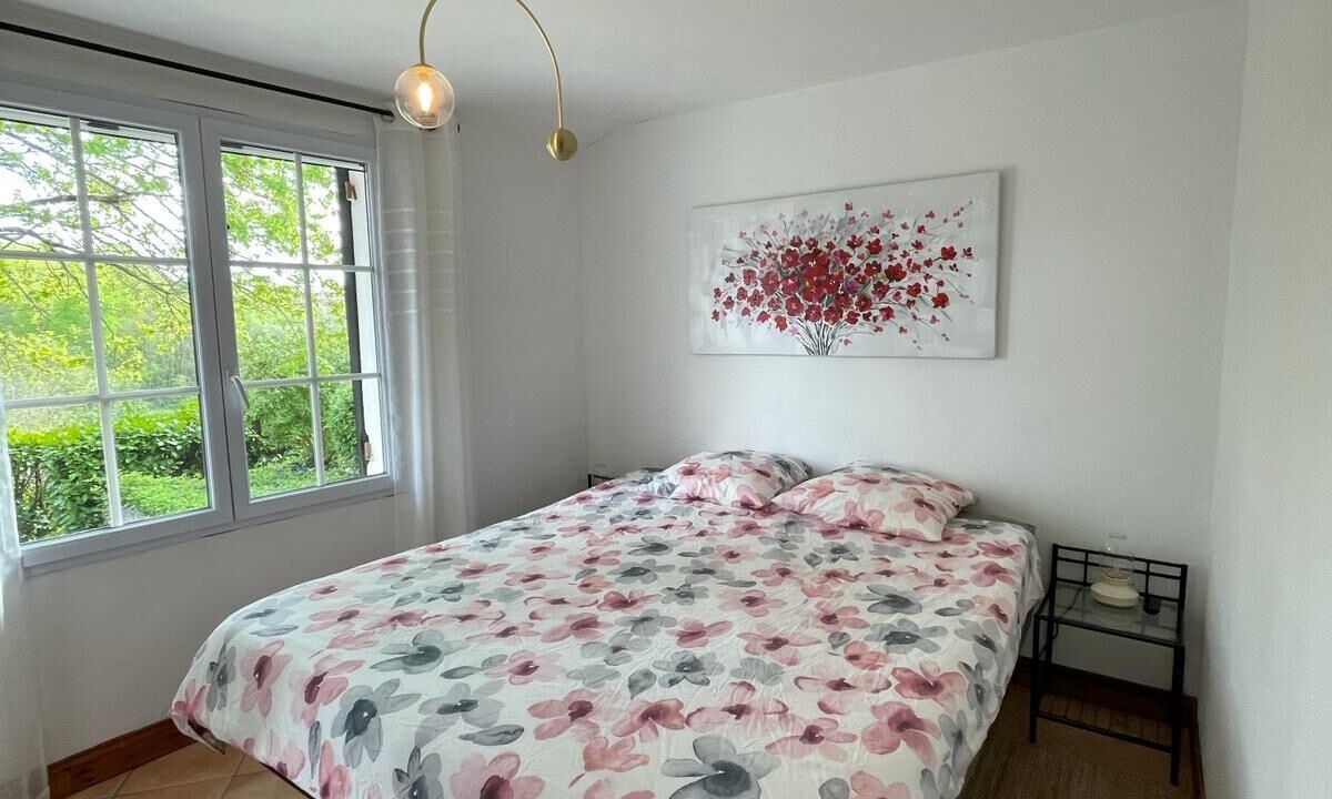 Photo of Bedroom in Chalais