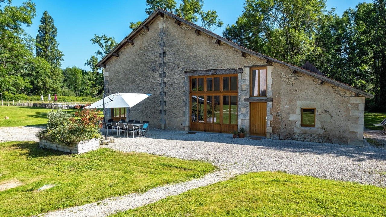 Photo of Outdoor in Chassaignes