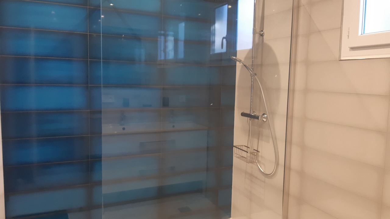Photo of Bathroom in Gujan-Mestras