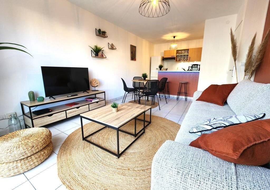 Photo of Livingroom in Begles