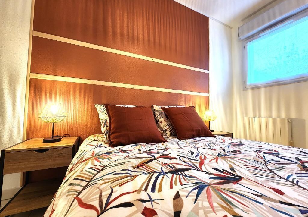 Photo of Bedroom in Begles