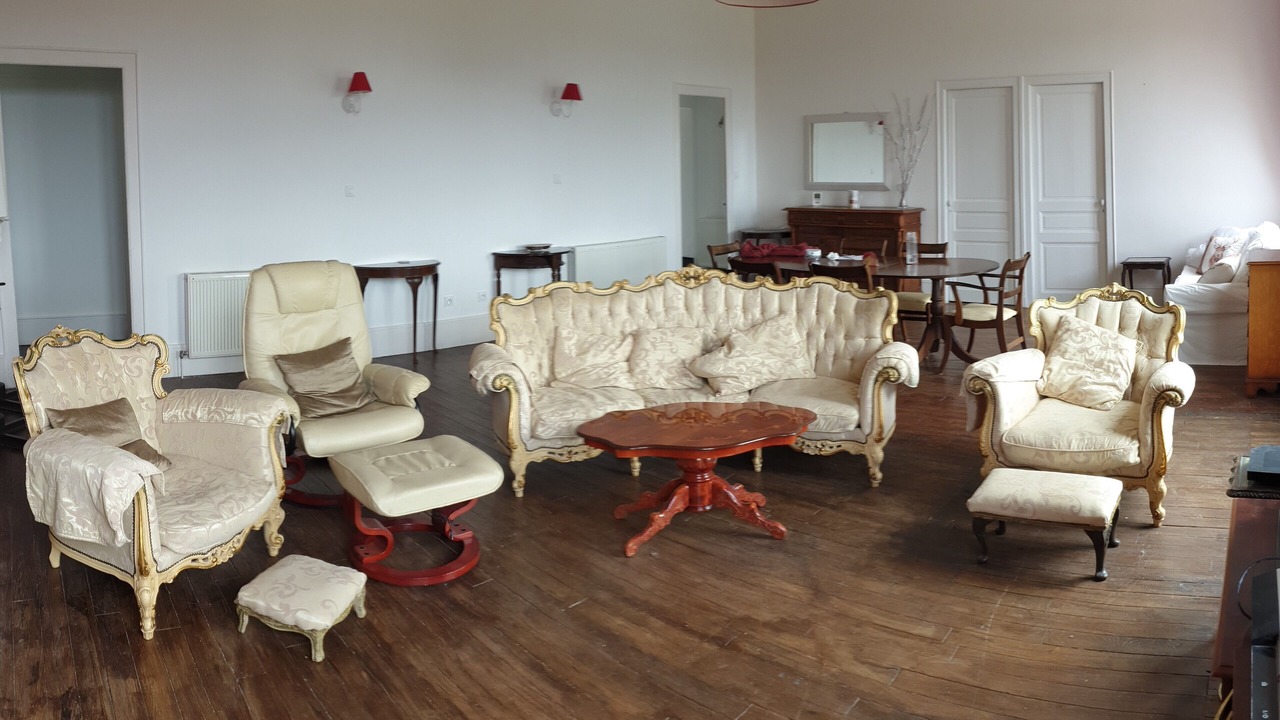 Photo of Livingroom in Bussiere-Galant