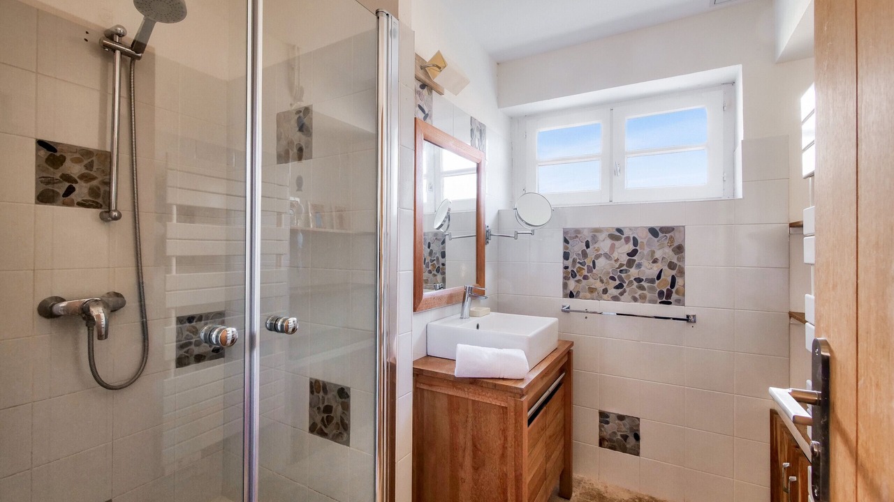 Photo of Bathroom in Ars-en-Re