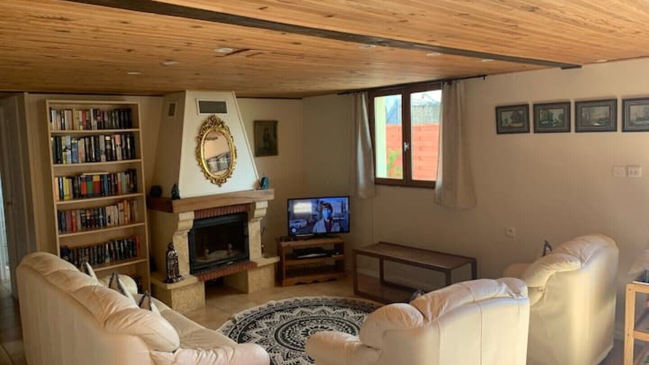 Photo of Livingroom in Chatenet