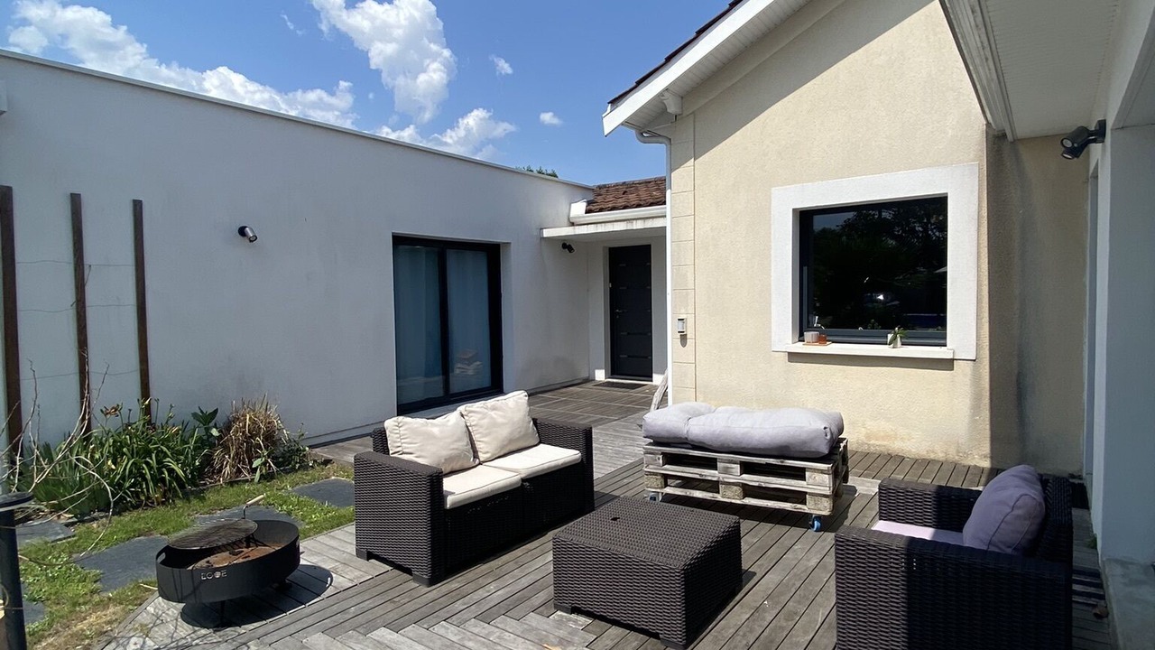 Photo of Patio Balcony in Bordeaux