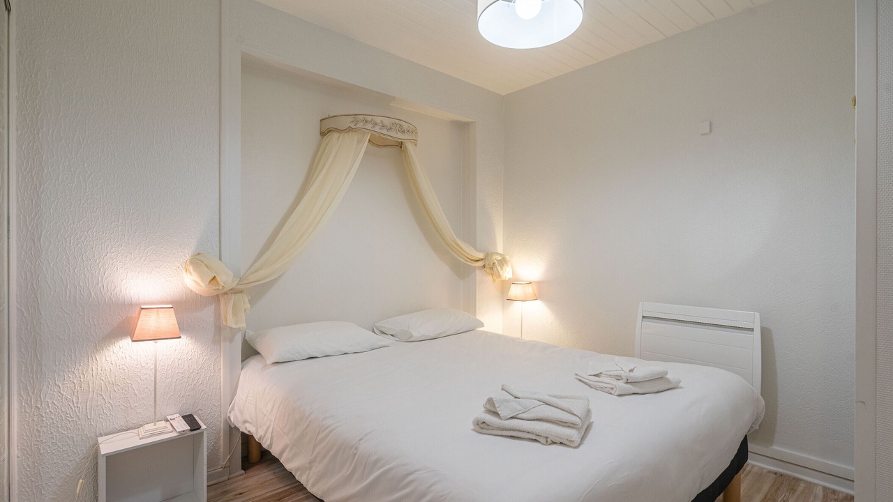 Photo of Bedroom in Royan