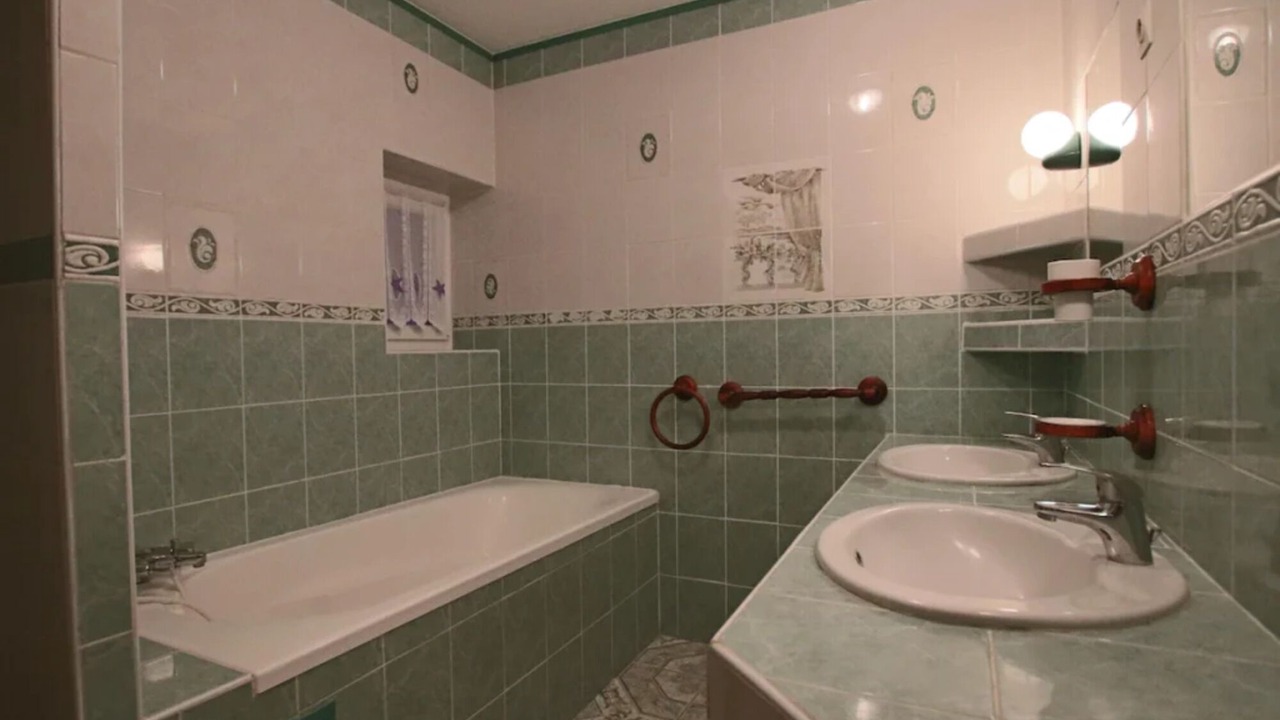 Photo of Bathroom in Romegoux