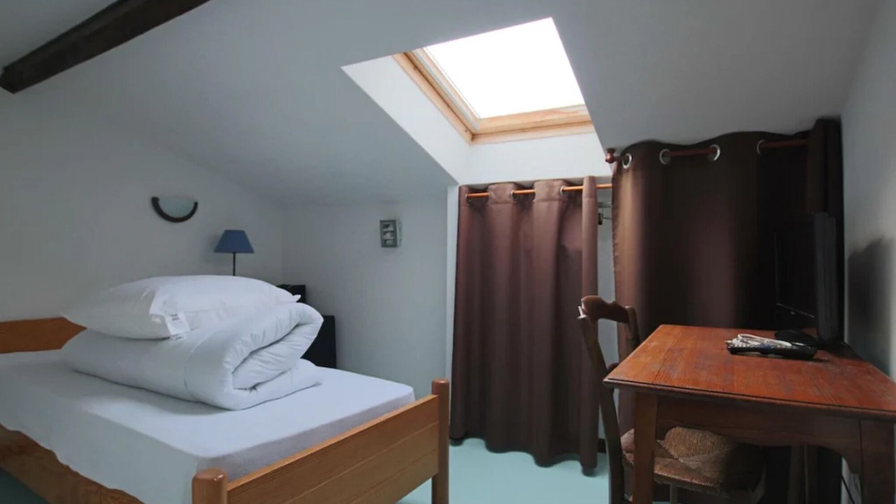 Photo of Bedroom in Romegoux