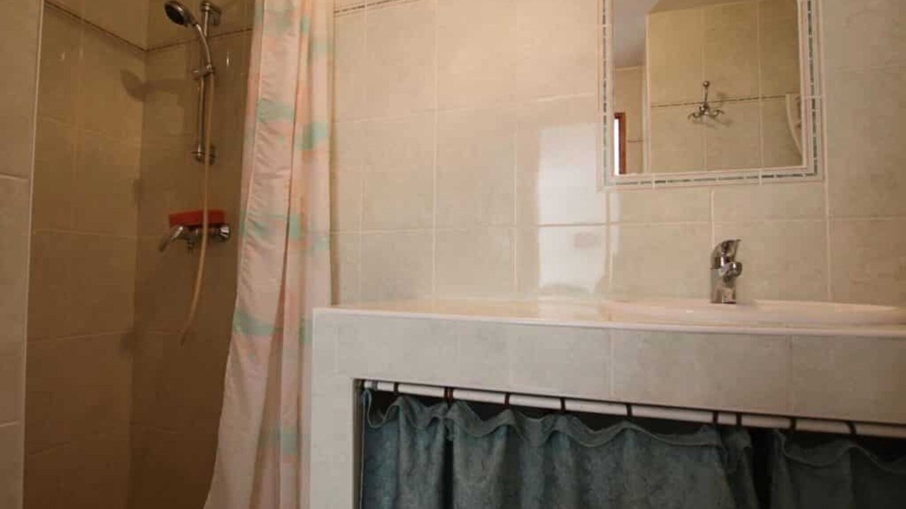 Photo of Bathroom in Romegoux