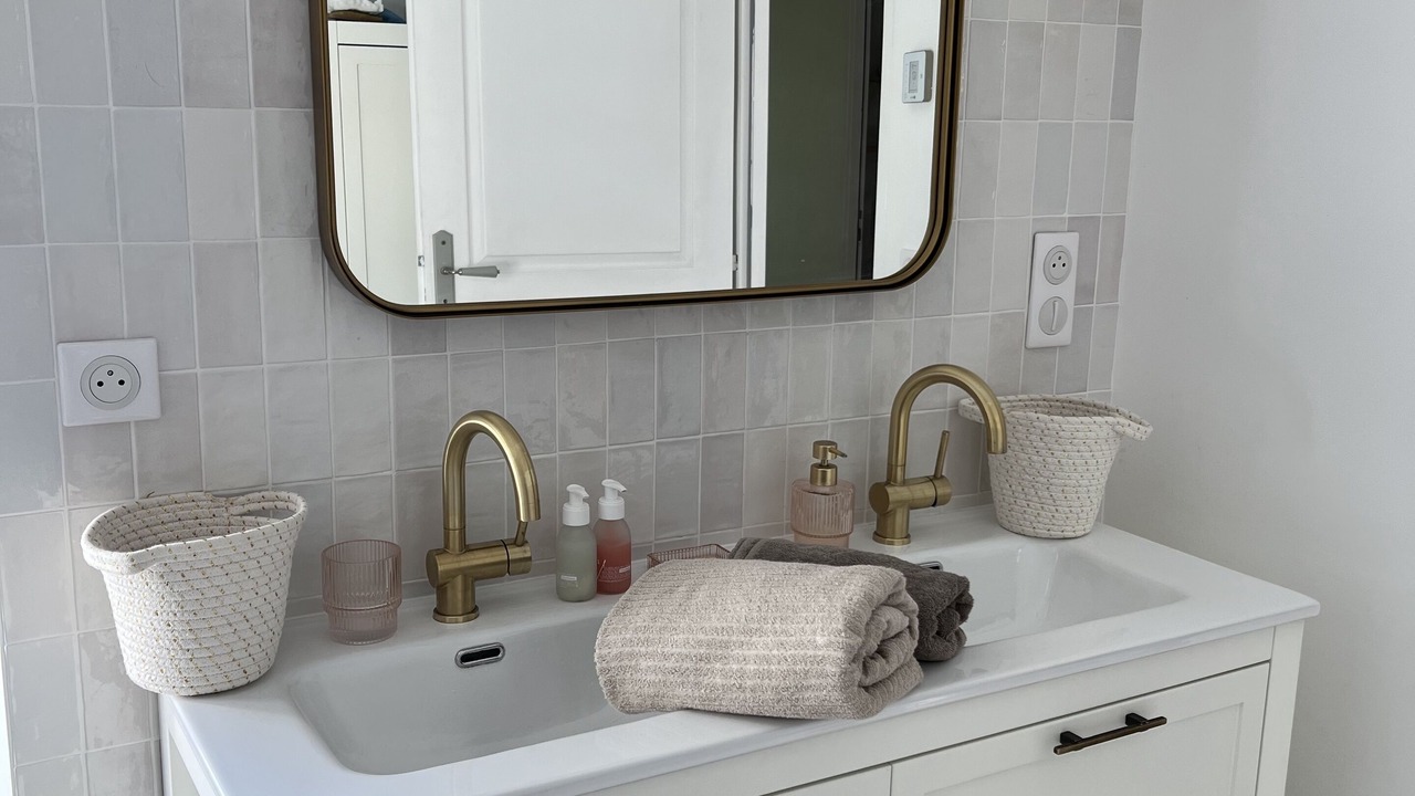 Photo of Bathroom in La Rochelle