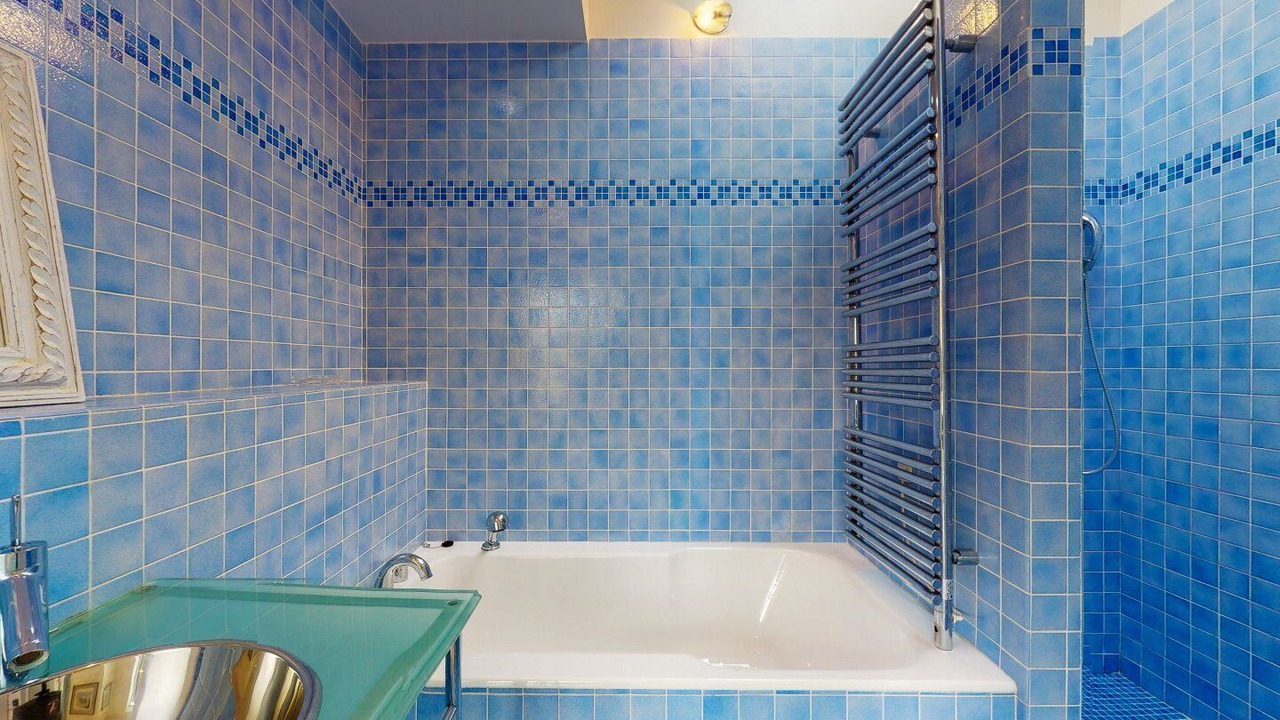 Photo of Bathroom in Les Portes-en-Re