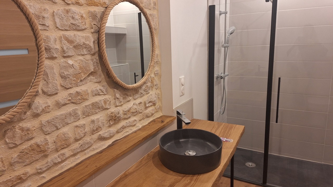 Photo of Bathroom in Sompt