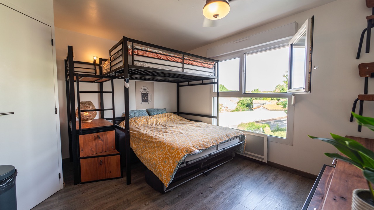 Photo of Bedroom in Jaunay-Clan