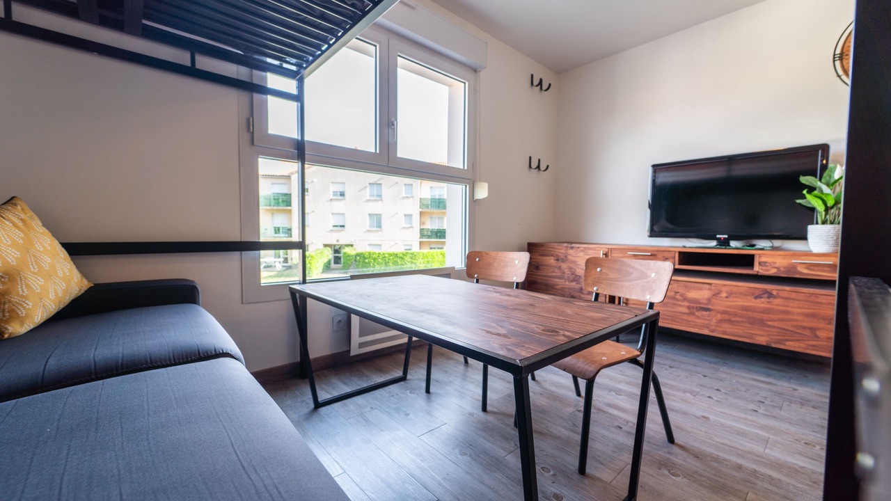 Photo of Livingroom in Jaunay-Clan