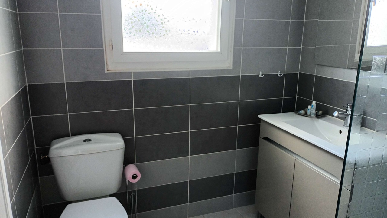 Photo of Bathroom in Cheray