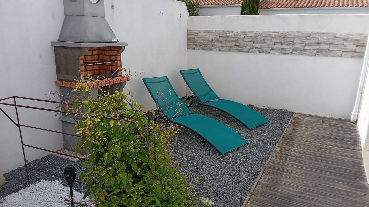 Photo of Outdoor in Cheray