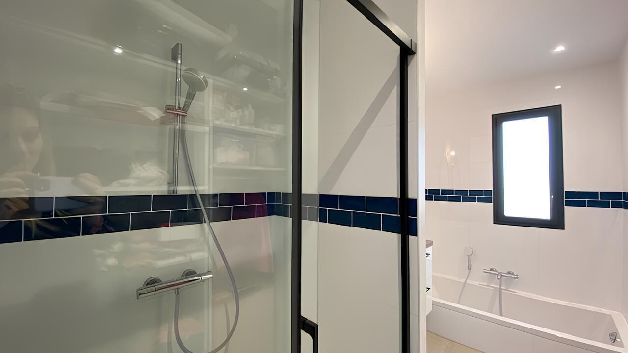 Photo of Bathroom in Tarnos