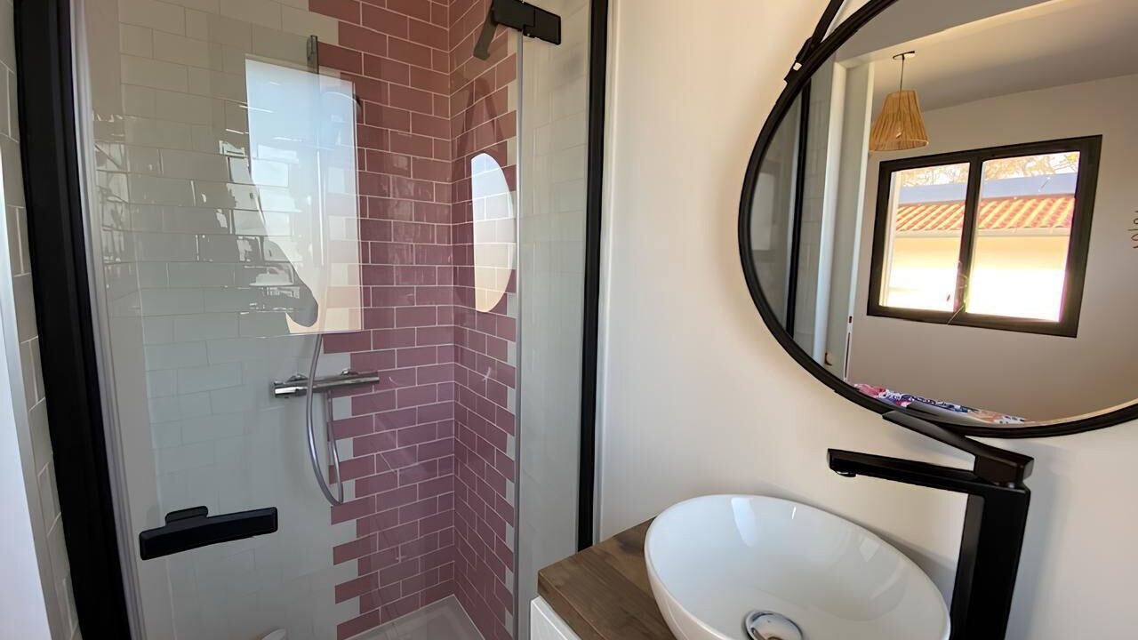 Photo of Bathroom in Tarnos