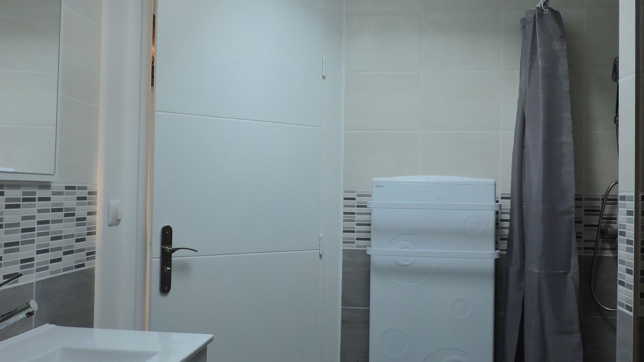 Photo of Bathroom in Salignac-sur-Charente