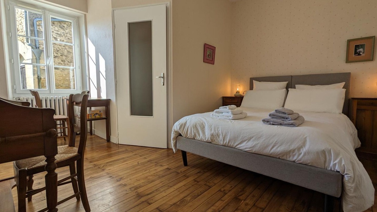 Photo of Bedroom in Poursac