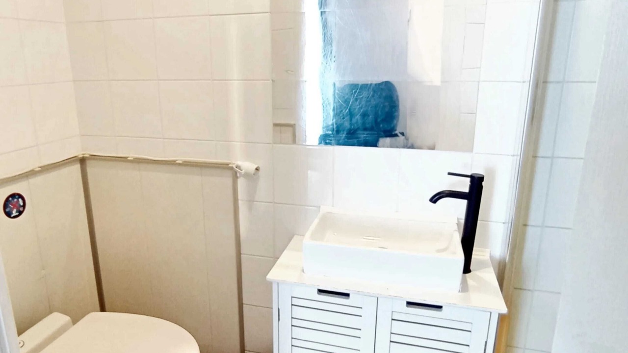 Photo of Bathroom in La Jarrie