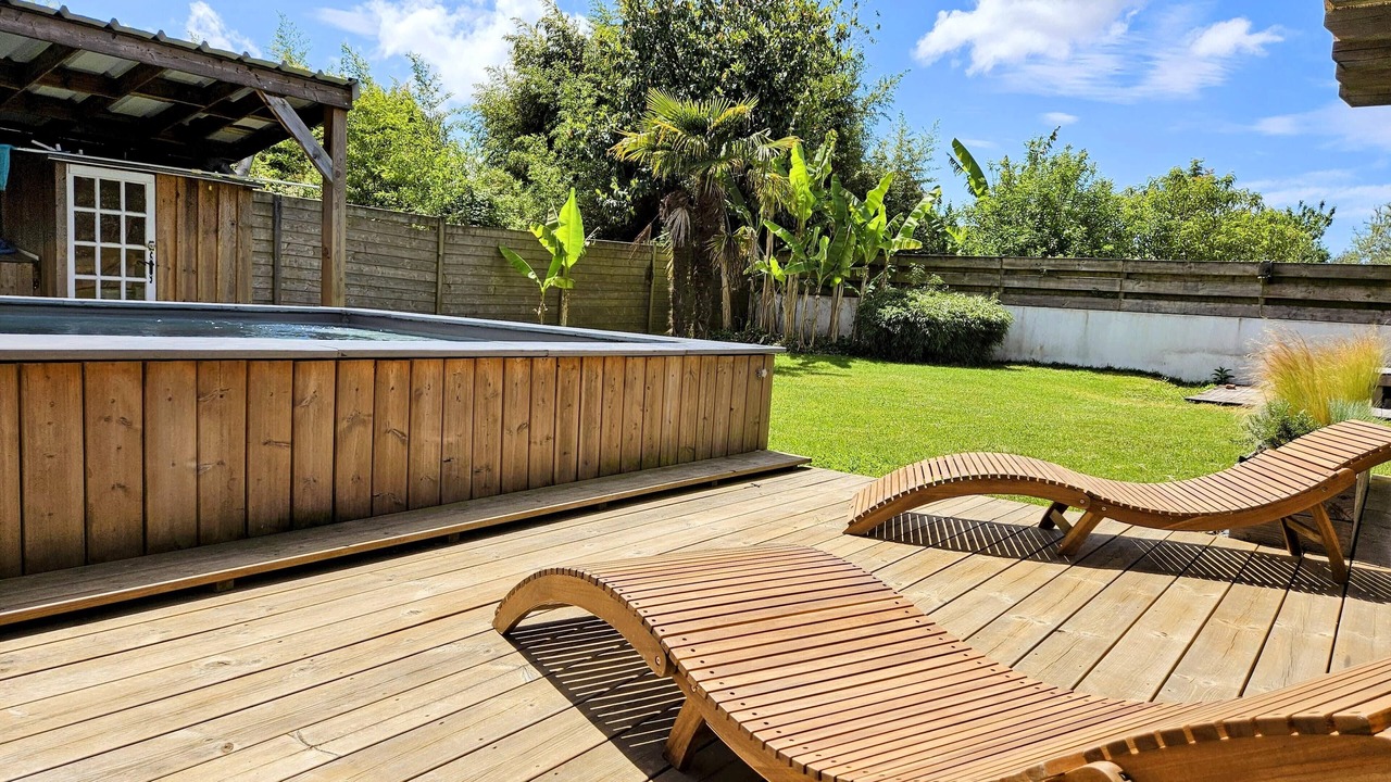 Photo of Outdoor in Tosse