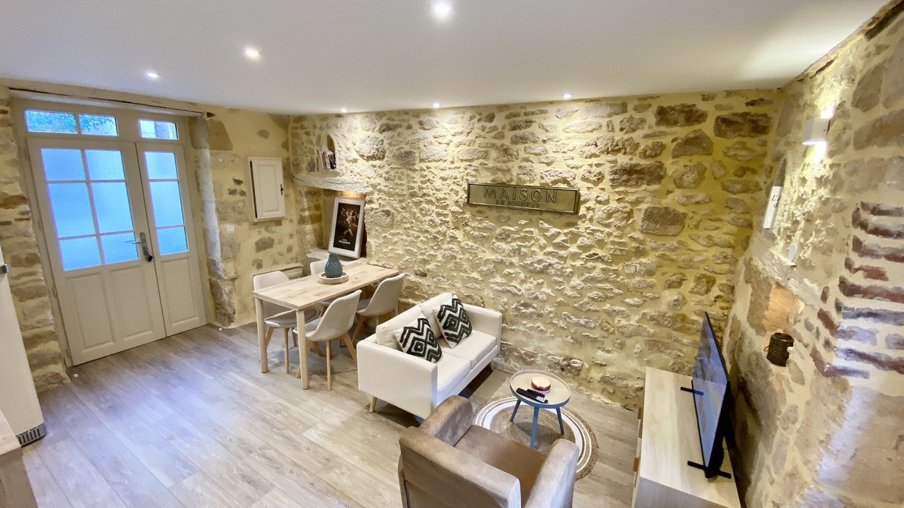 Photo of Livingroom in Montignac