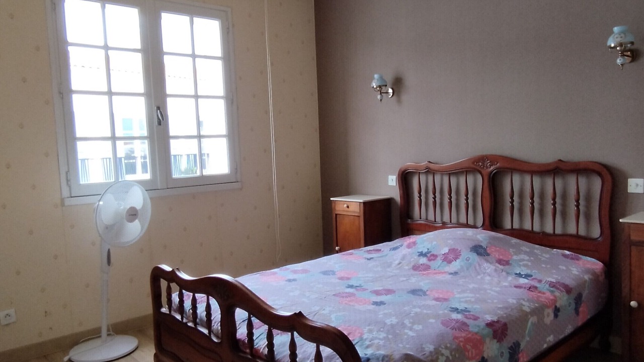 Photo of Bedroom in Domino