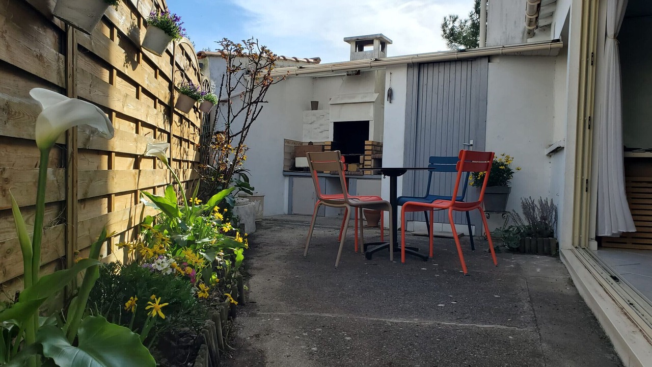 Photo of Outdoor in Domino