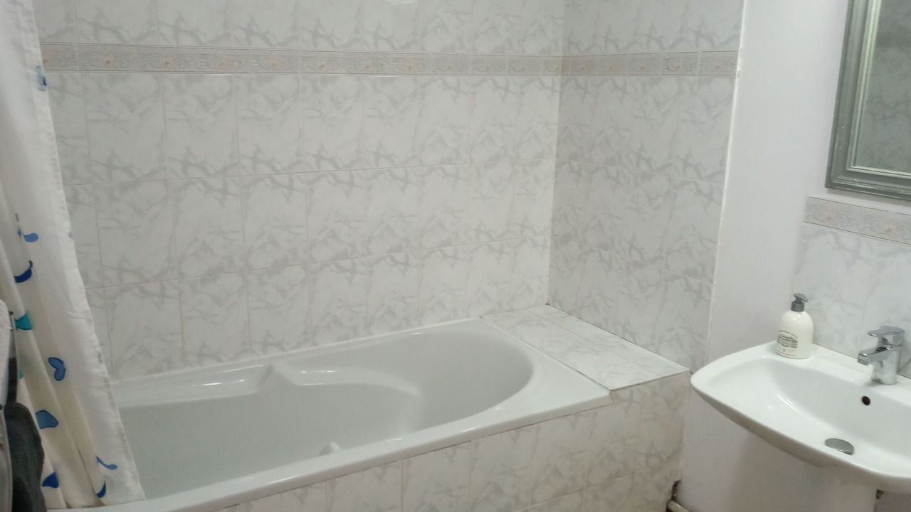 Photo of Bathroom in Montauriol