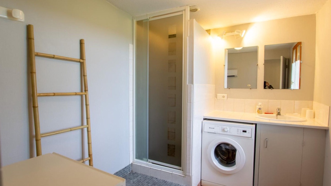 Photo of Bathroom in Ginestet
