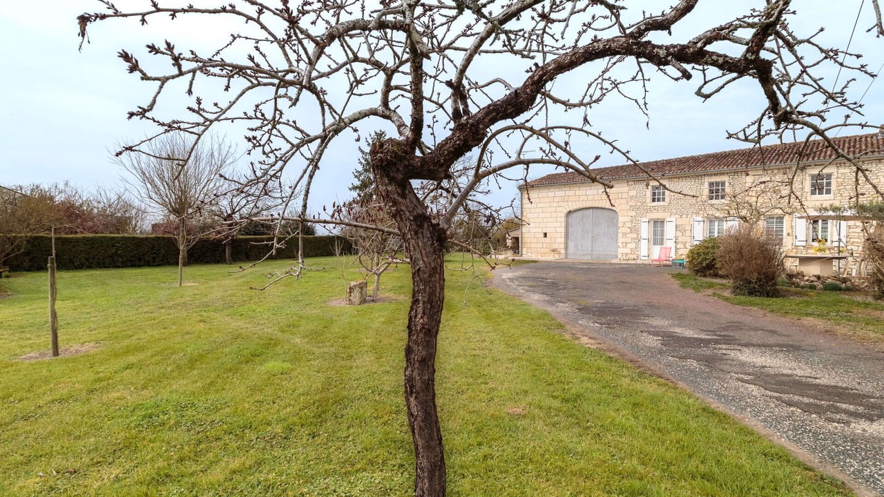 Photo of Outdoor in Berneuil