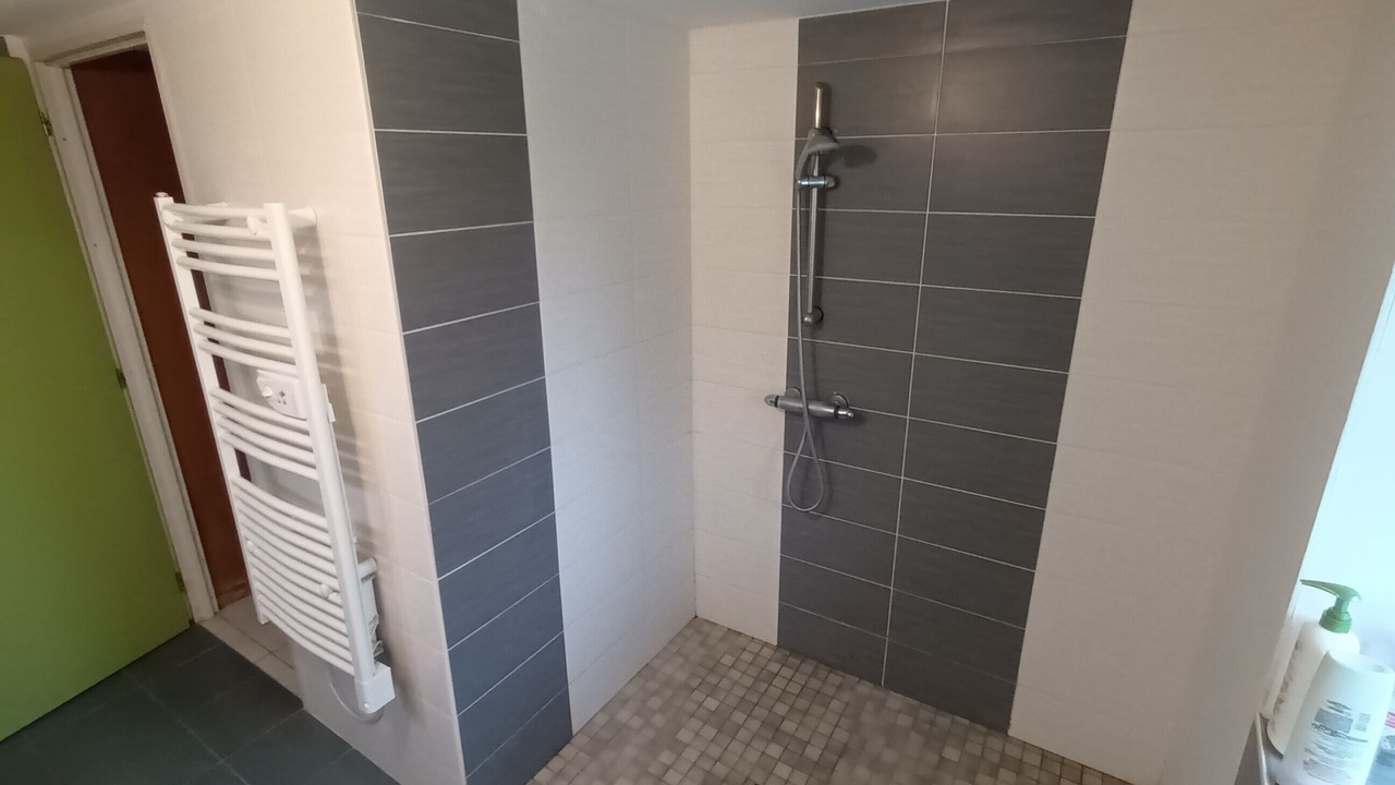Photo of Bathroom in Archigny