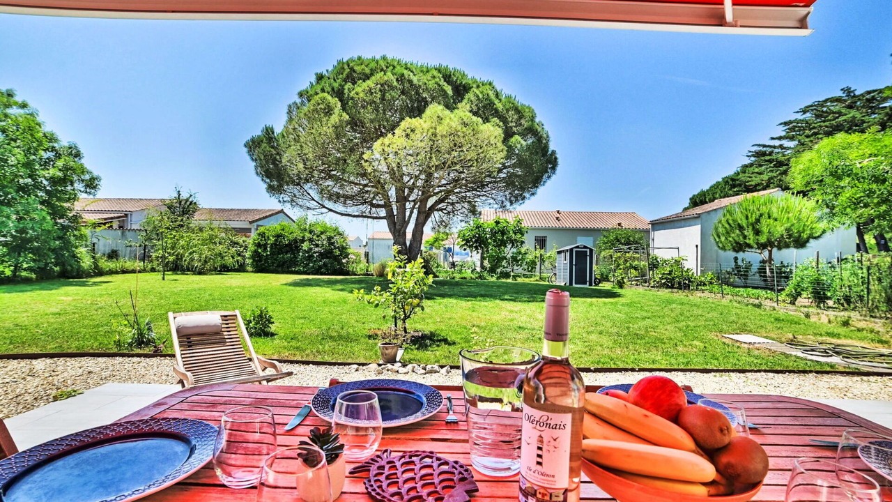 Photo of Outdoor in La Bree-les-Bains