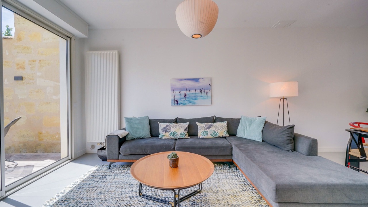 Photo of Livingroom in Chartrons