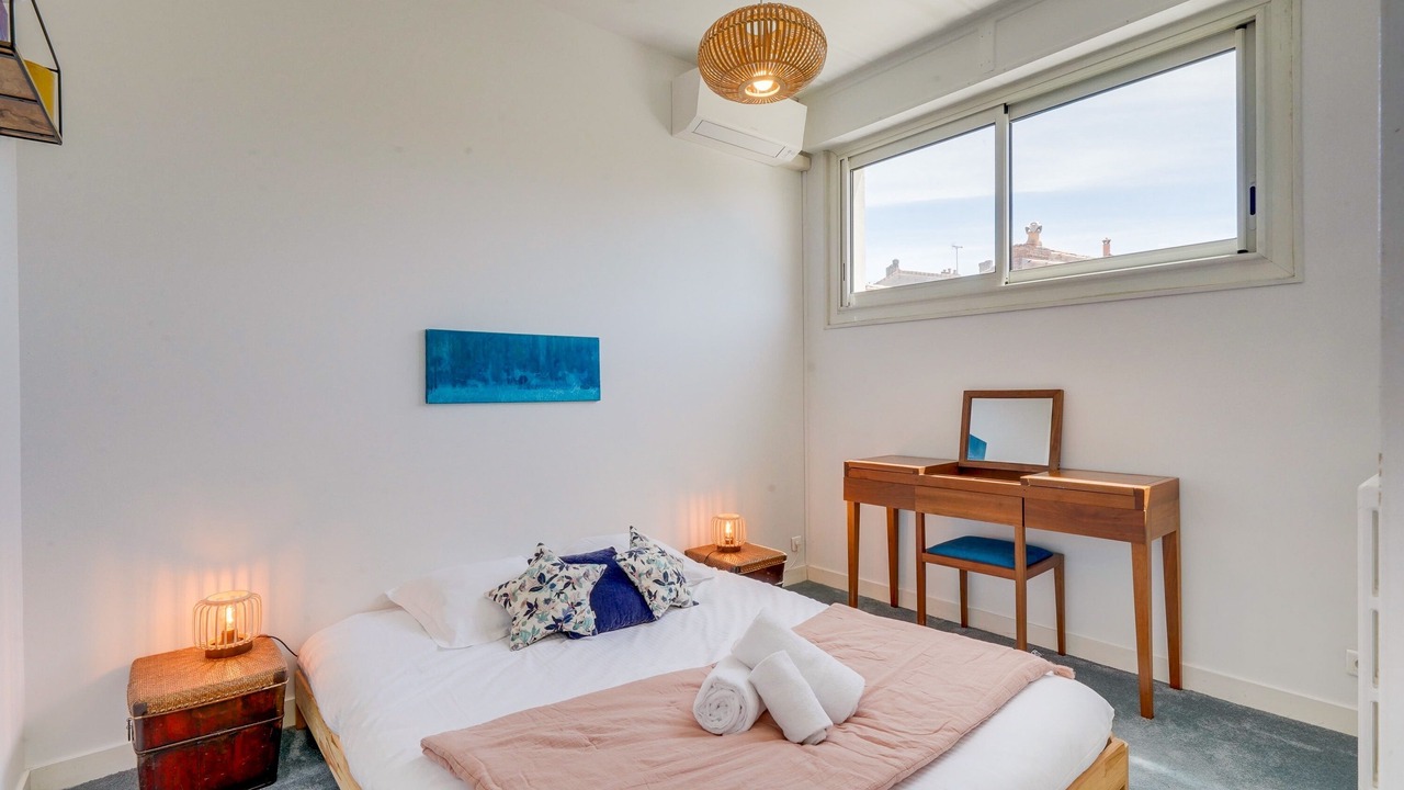 Photo of Bedroom in Chartrons