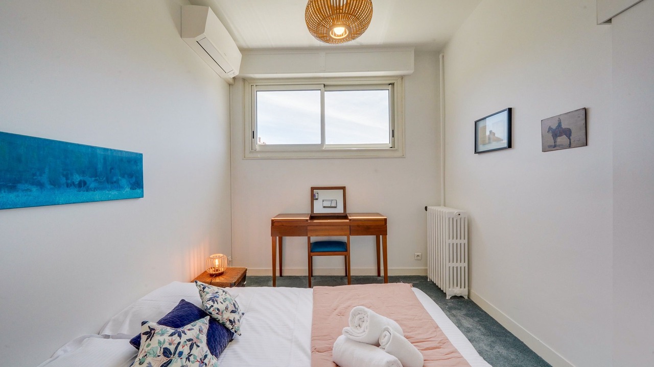 Photo of Bedroom in Chartrons