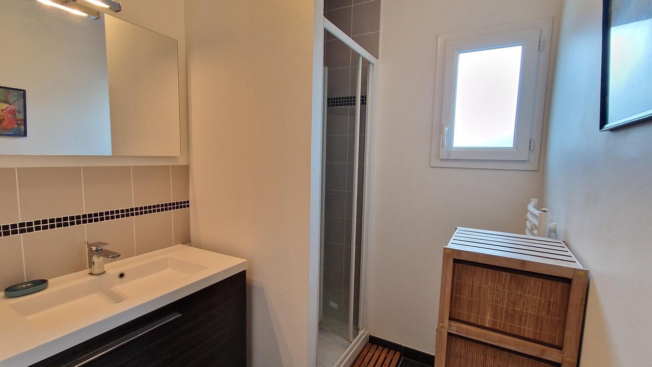 Photo of Bathroom in Angoulins