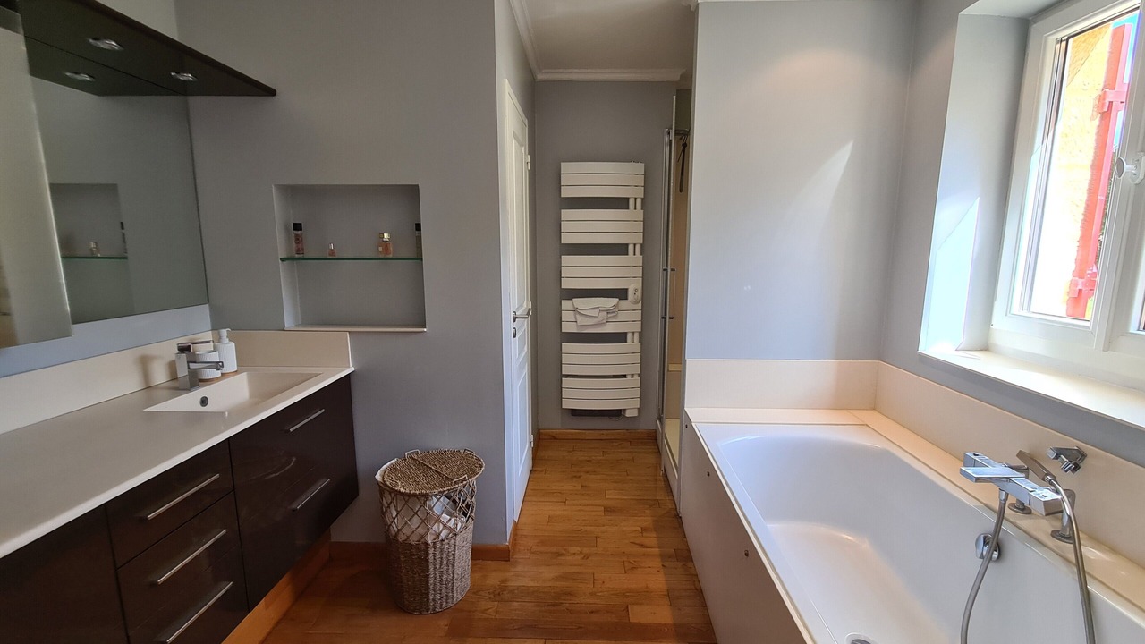 Photo of Bathroom in Cenac-et-Saint-Julien