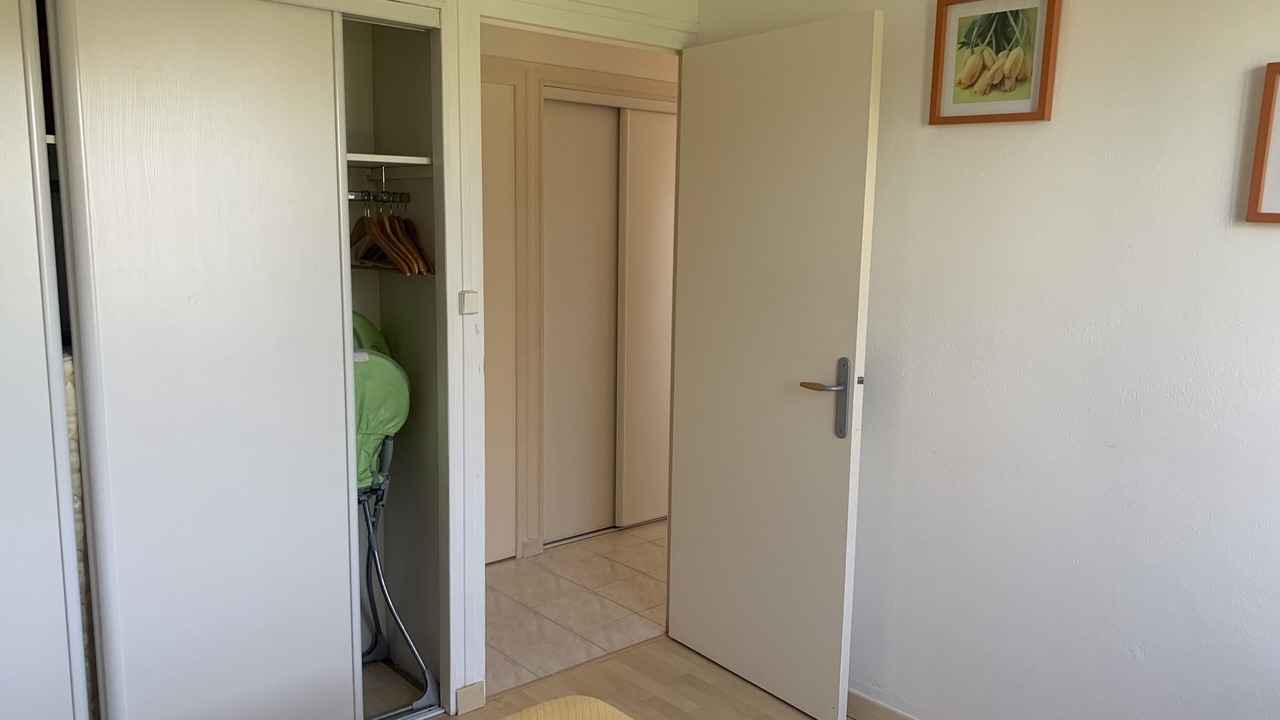 Photo of Bedroom in Ars-en-Re
