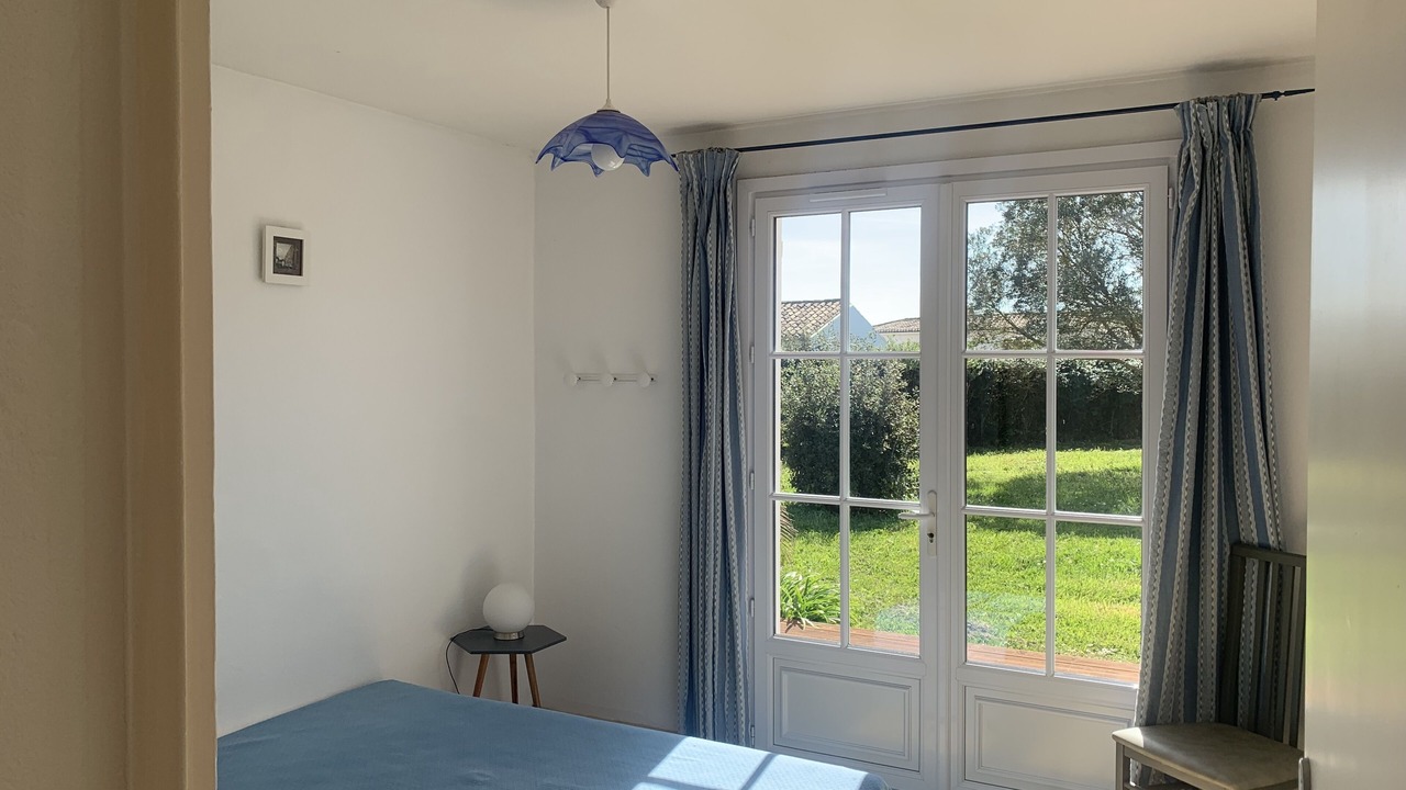 Photo of Bedroom in Ars-en-Re