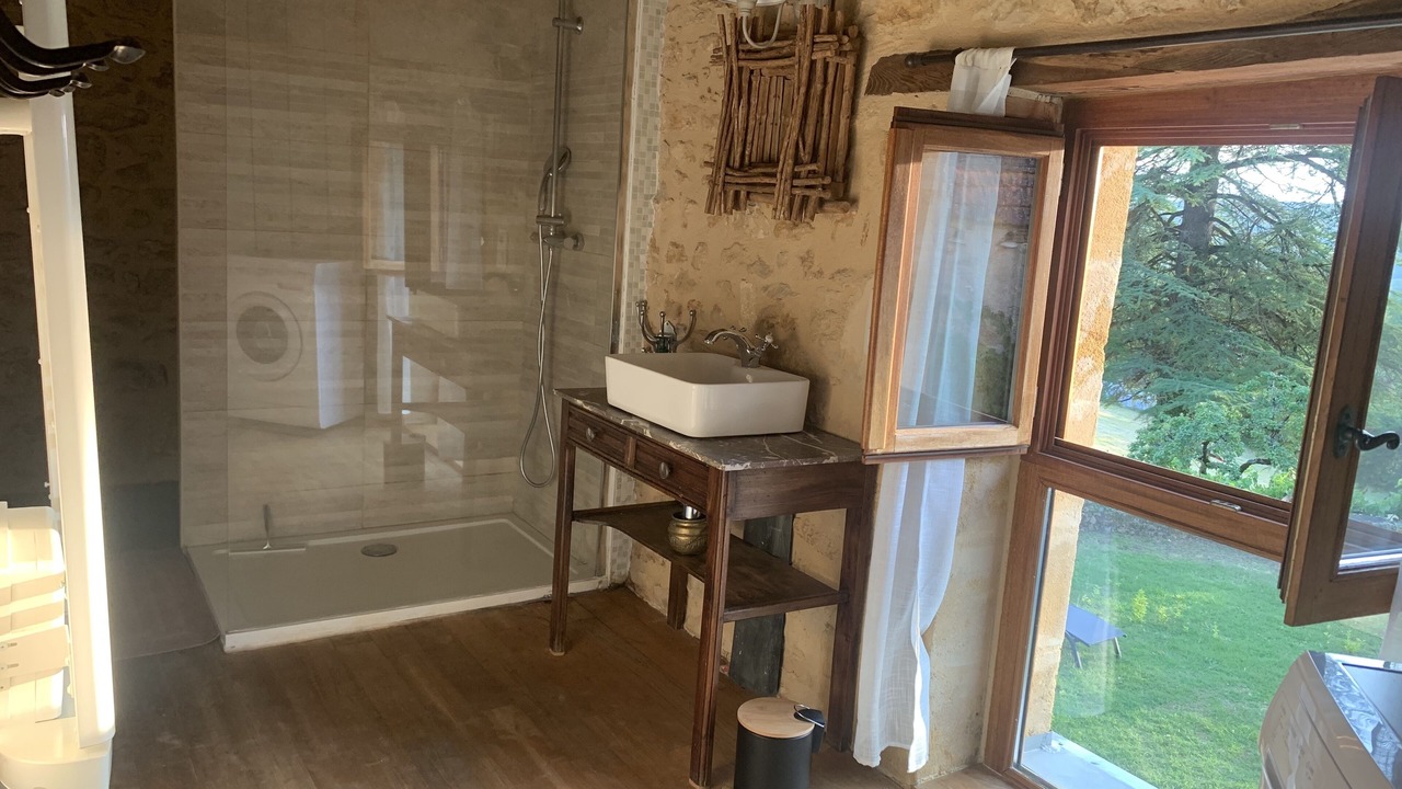 Photo of Bathroom in Castels