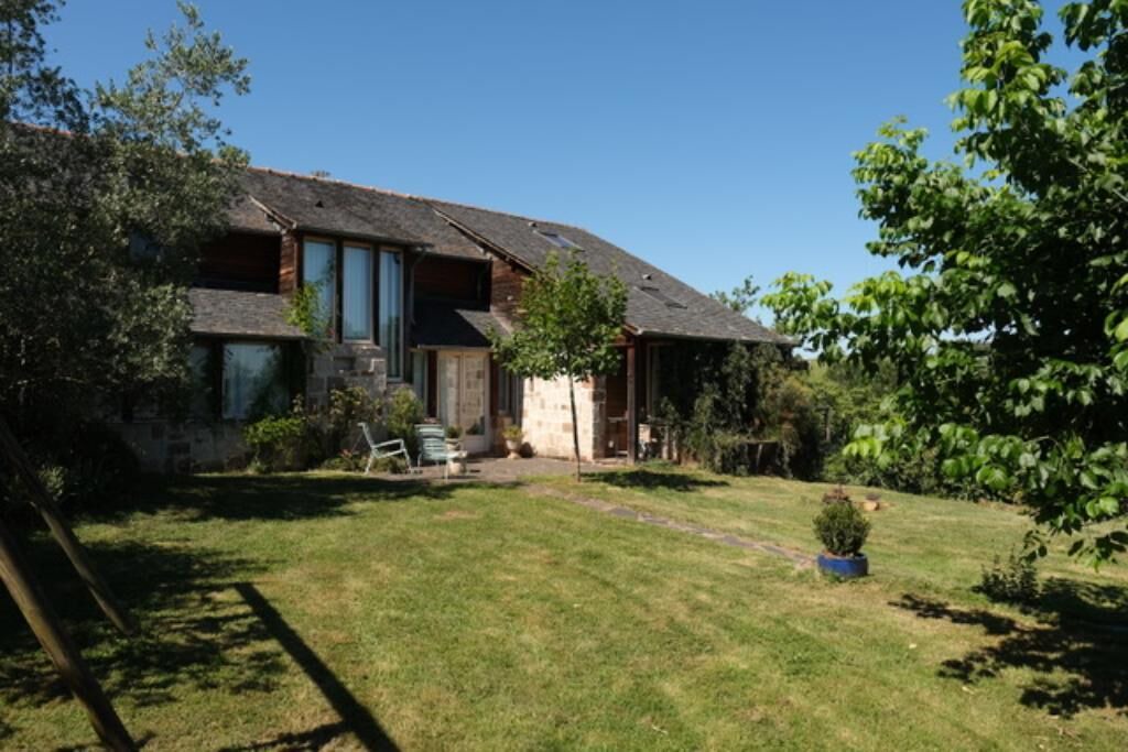 Photo of Outdoor in Saint-Cyr-la-Roche