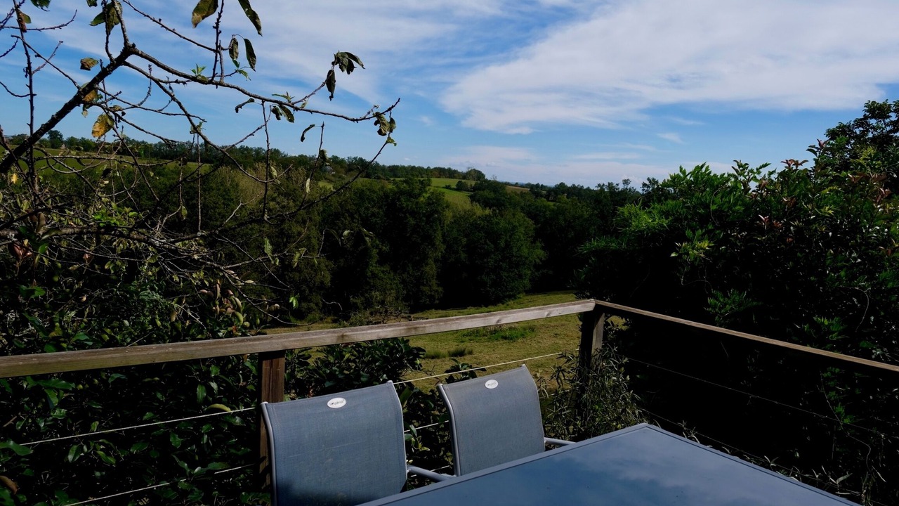 Photo of Outdoor in Saint-Cyr-la-Roche