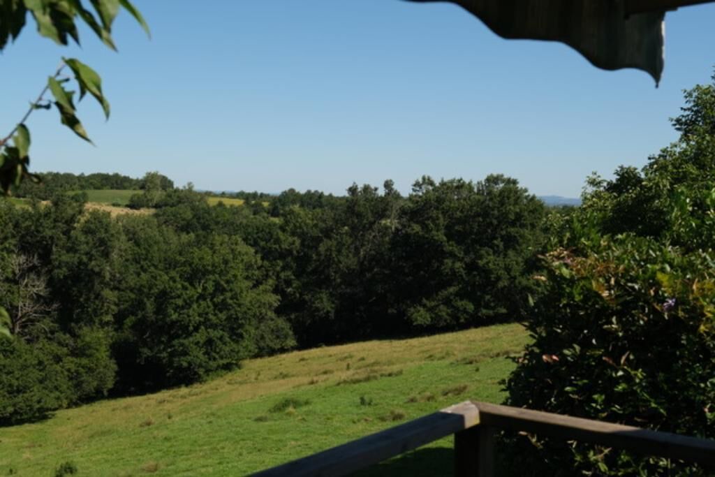 Photo of Outdoor in Saint-Cyr-la-Roche