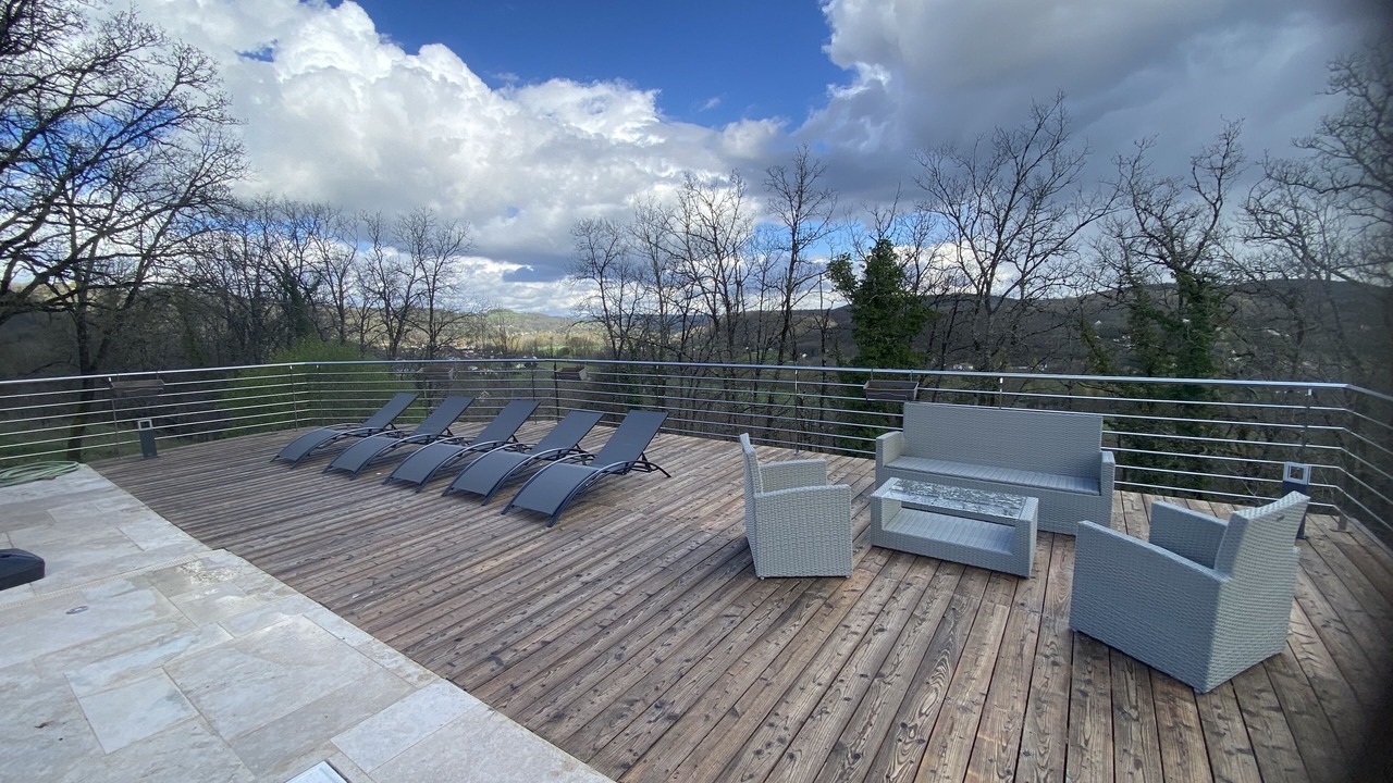 Photo of Patio Balcony in Condat-sur-Vezere