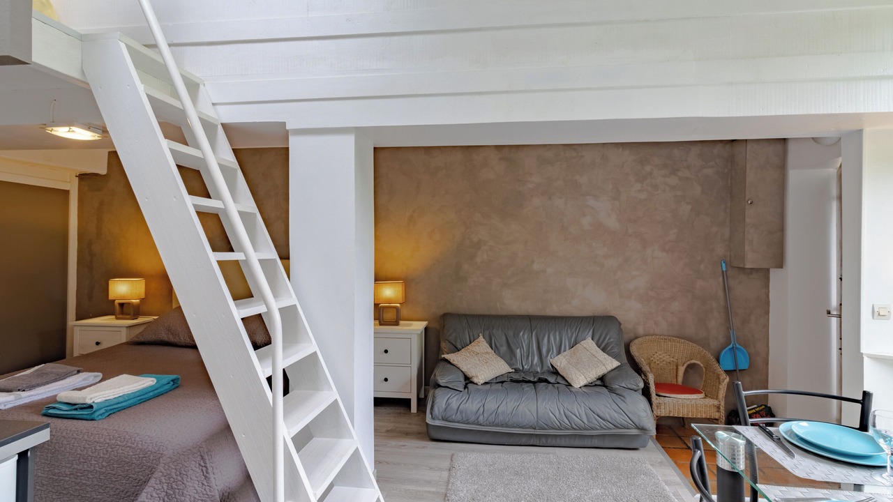 Photo of Bedroom in Saint-Romain-la-Virvee