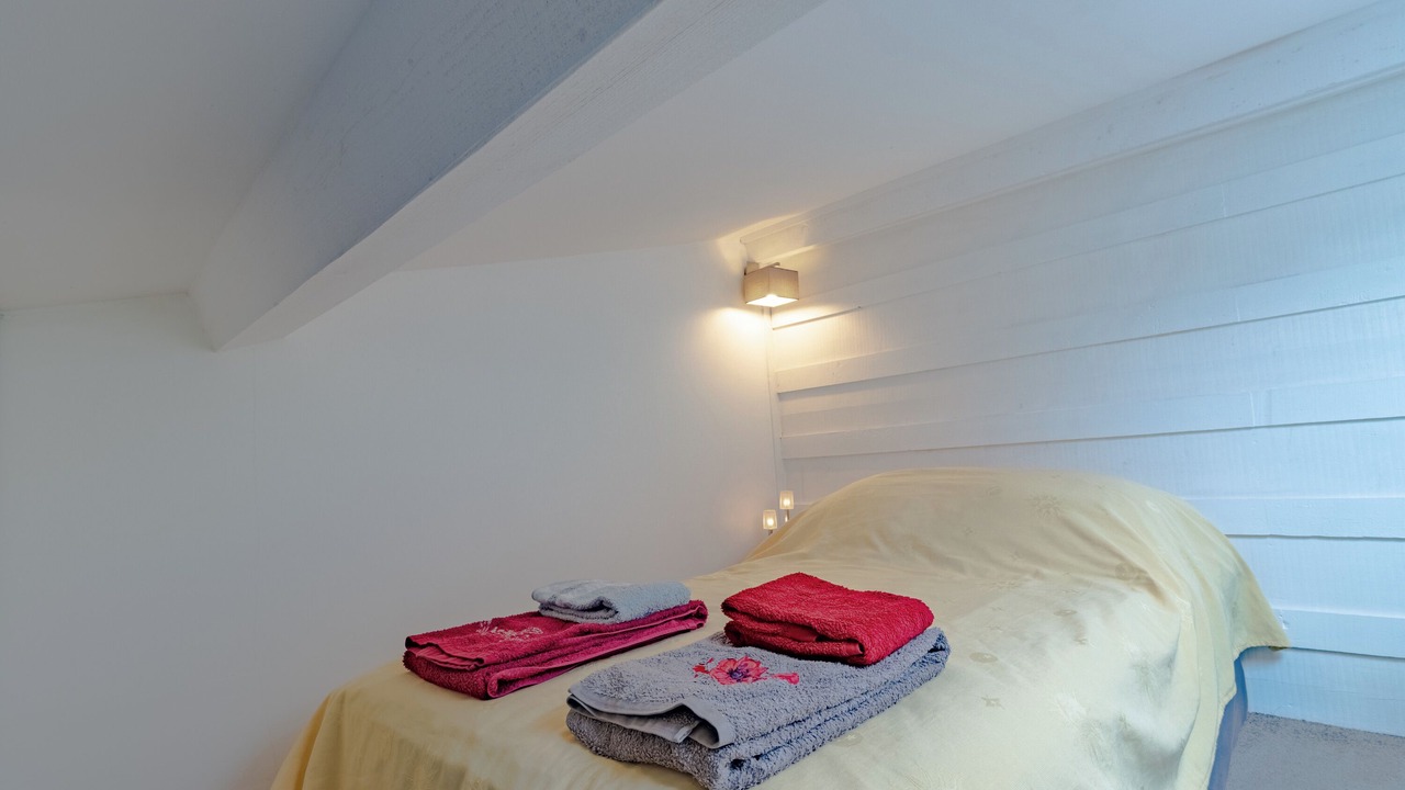 Photo of Bedroom in Saint-Romain-la-Virvee